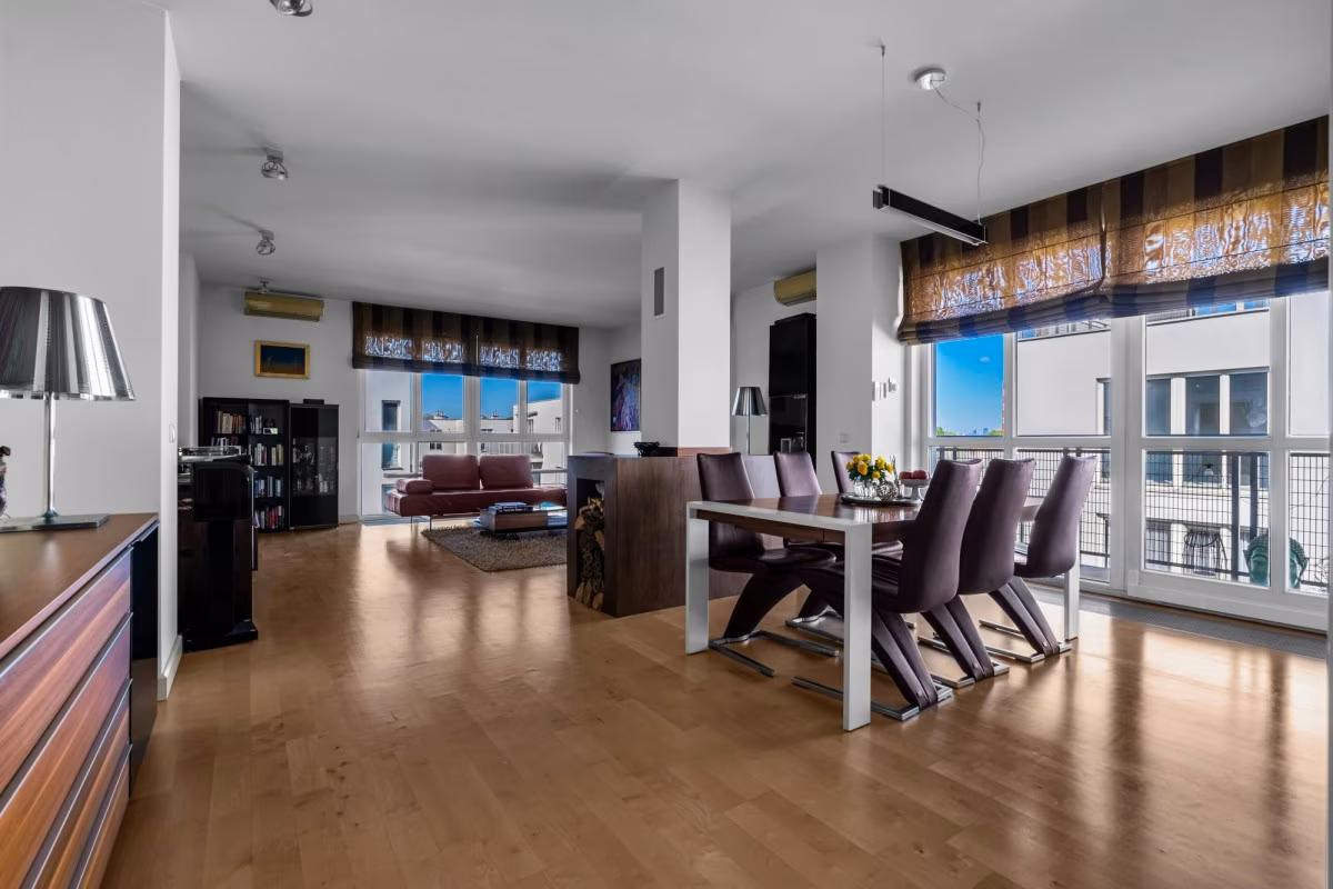 Mieszkanie na sprzedaż — Apartament 4 pokoje, taras 134 m², widok, Wilanów, 115 m²